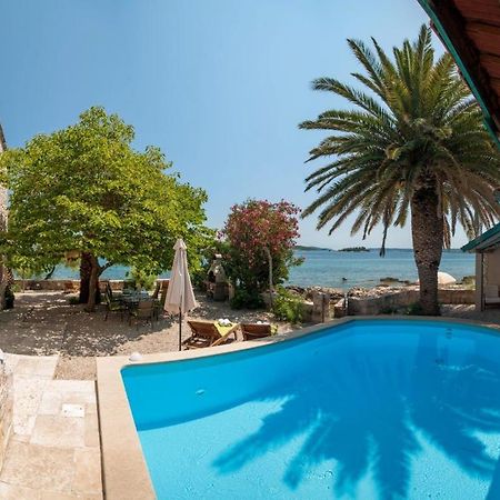 Luxury Beachfront Villa Mare With Private Pool At The Beach Orebic - Peljesac Экстерьер фото